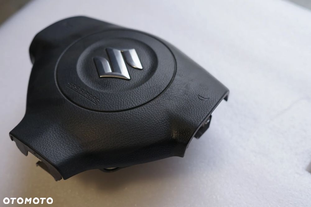 Airbag poduszka kierowcy Suzuki Swift IV Mk.6 - 2