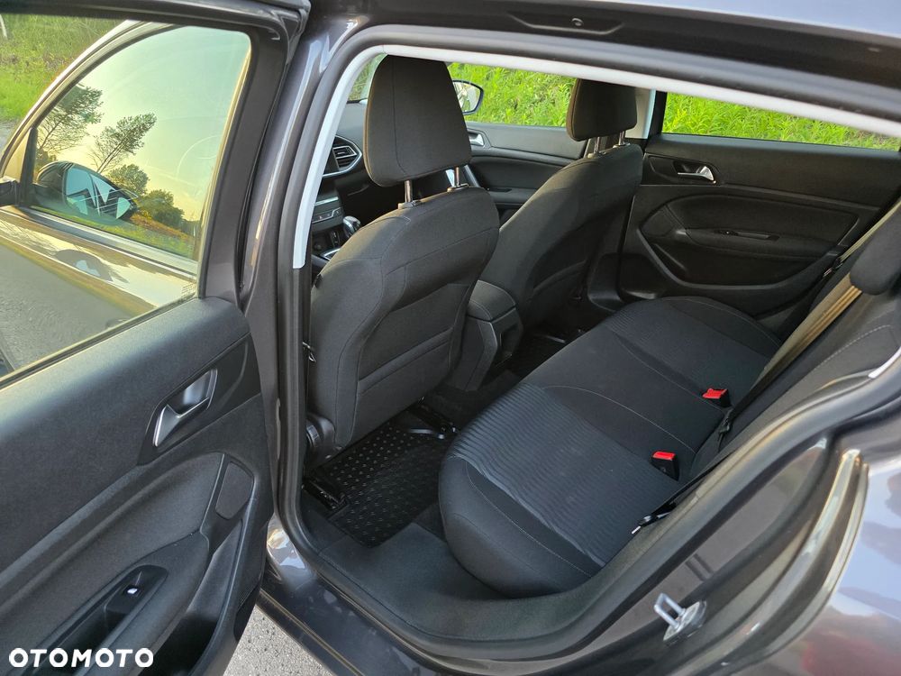 Peugeot 308 82 VTi Access - 10