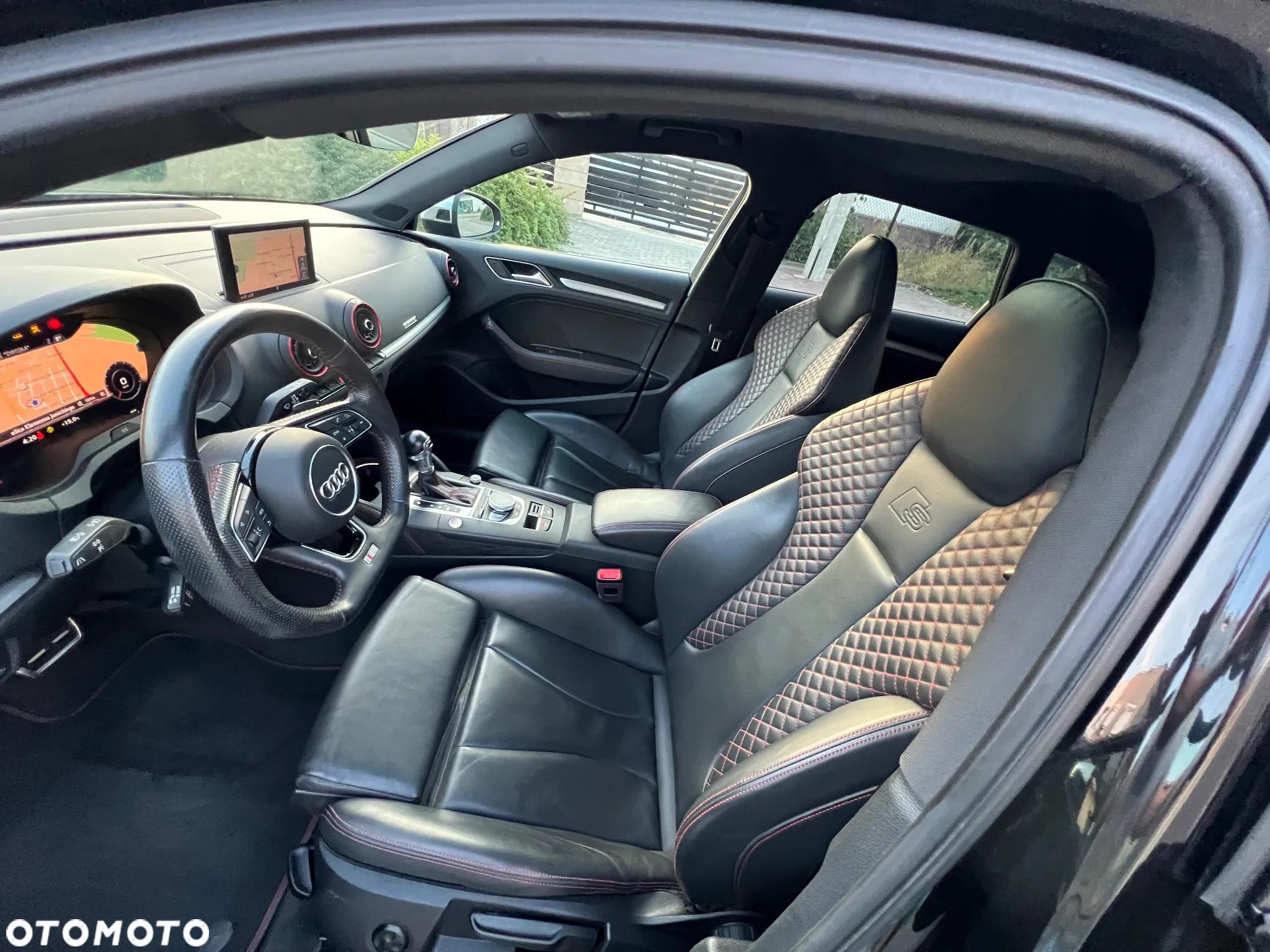 Audi S3 TFSI Sportback quattro S tronic - 11