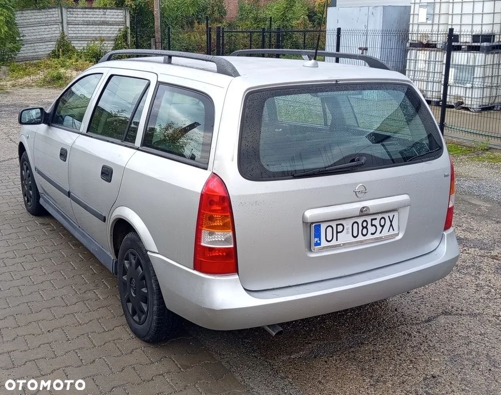 Opel Astra 1.6 Elegance - 2