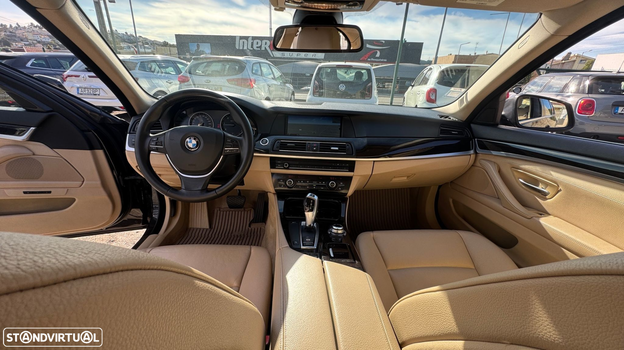 BMW 520 d Exclusive Auto 123g - 31
