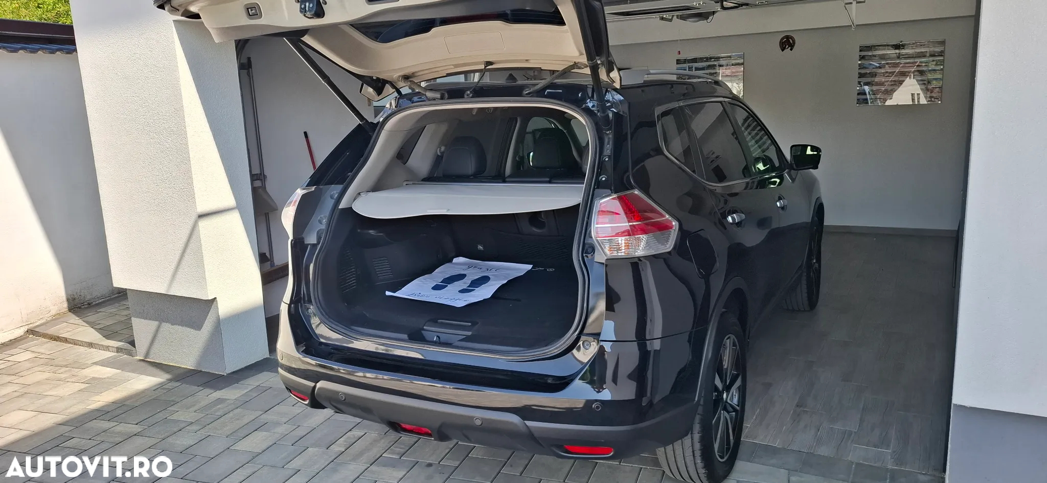 Nissan X-Trail 2.0 dCi ALL-MODE 4x4i Xtronic Tekna - 22