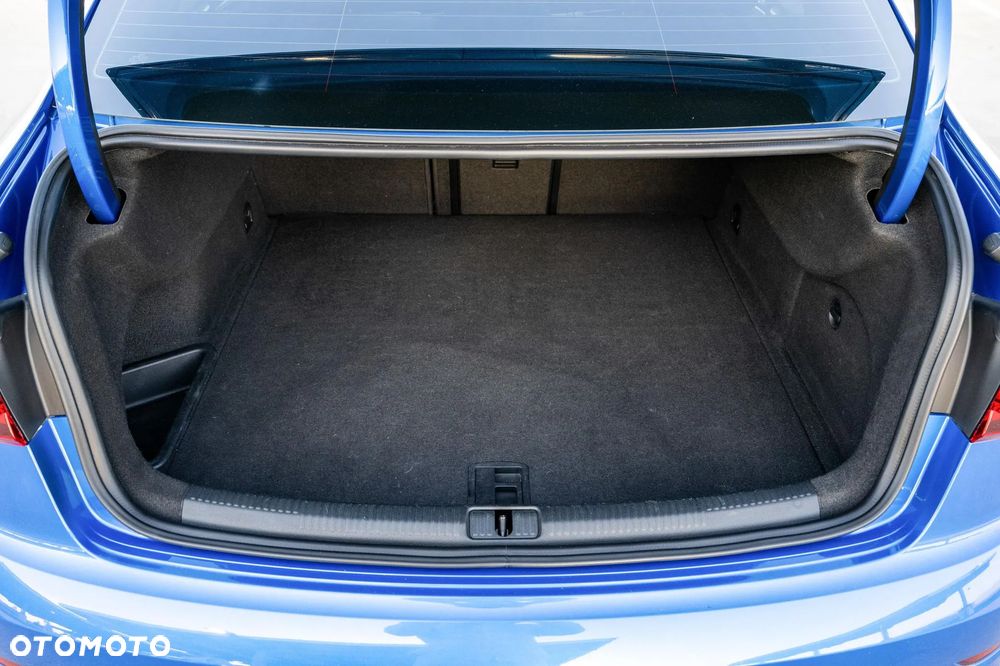 Audi S3 S tronic - 8