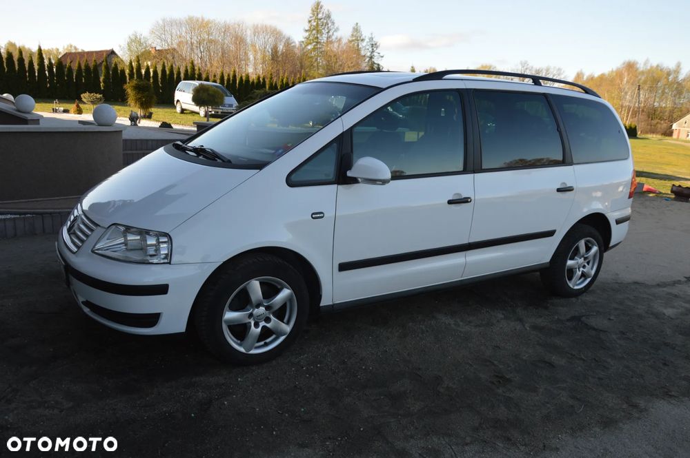 Volkswagen Sharan 1.9 TDI Trendline - 1