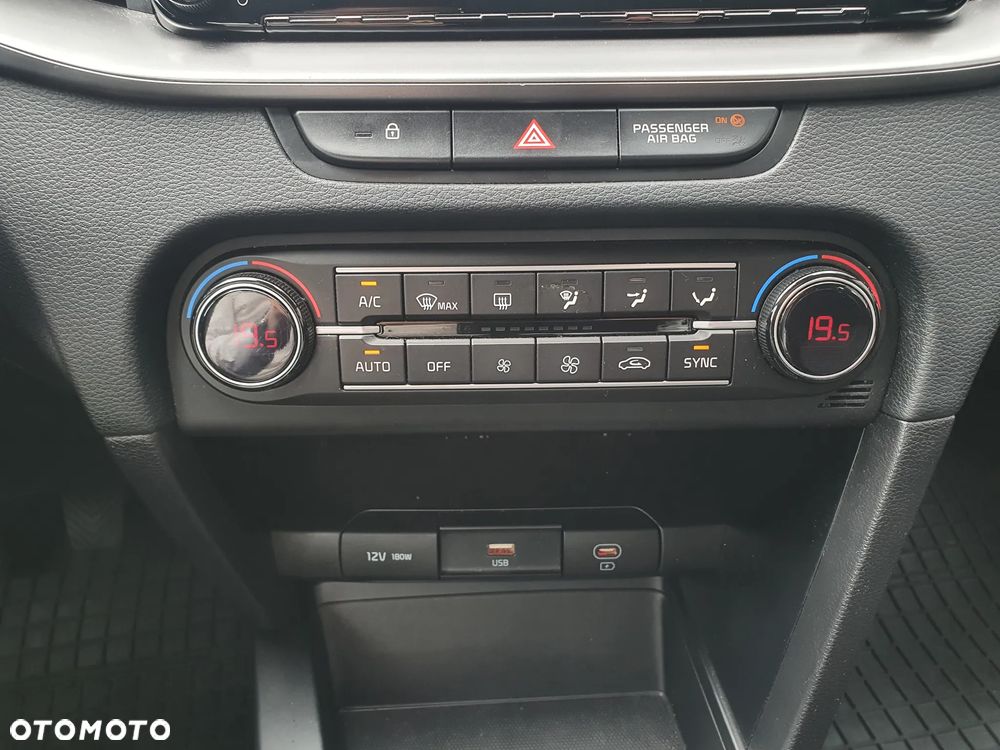 Kia Ceed 1.5 T-GDI M - 39