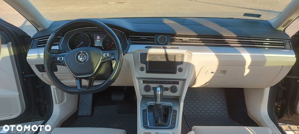 Volkswagen Passat 1.8 TSI BMT Comfortline DSG - 20