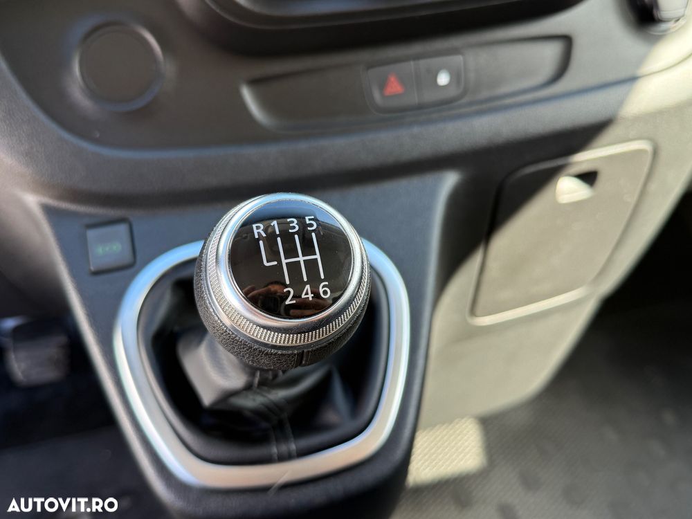Renault Trafic Grand Combi Life - 8