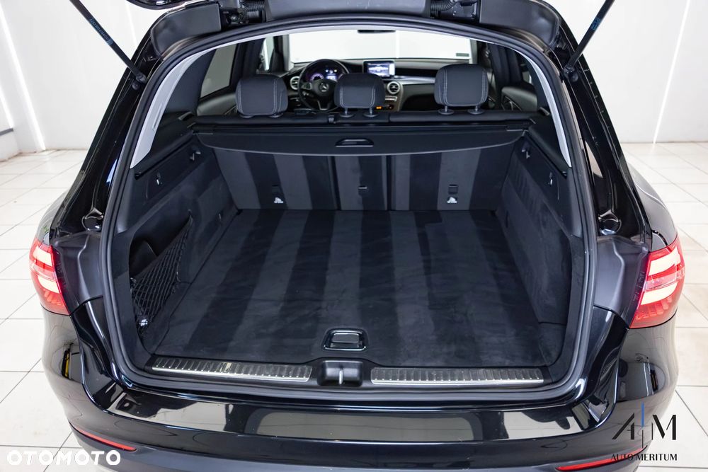 Mercedes-Benz GLC 220 d 4-Matic - 28