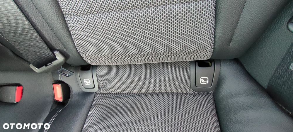 Mercedes-Benz Klasa E 350 d 4-Matic All-Terrain - 25