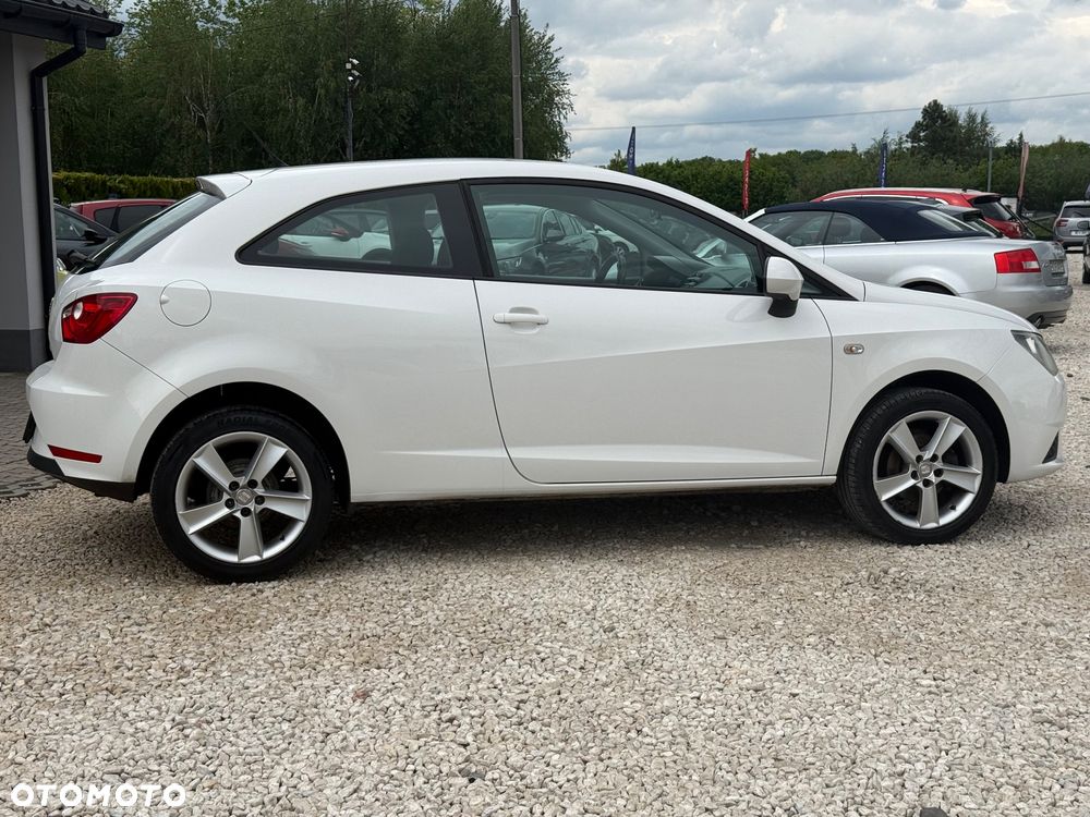 Seat Ibiza SC 1.4 16V Sport - 8