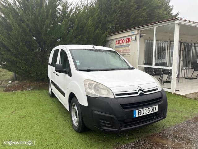 Citroën BERLINGO 3 LUGARES C/GPS - 2