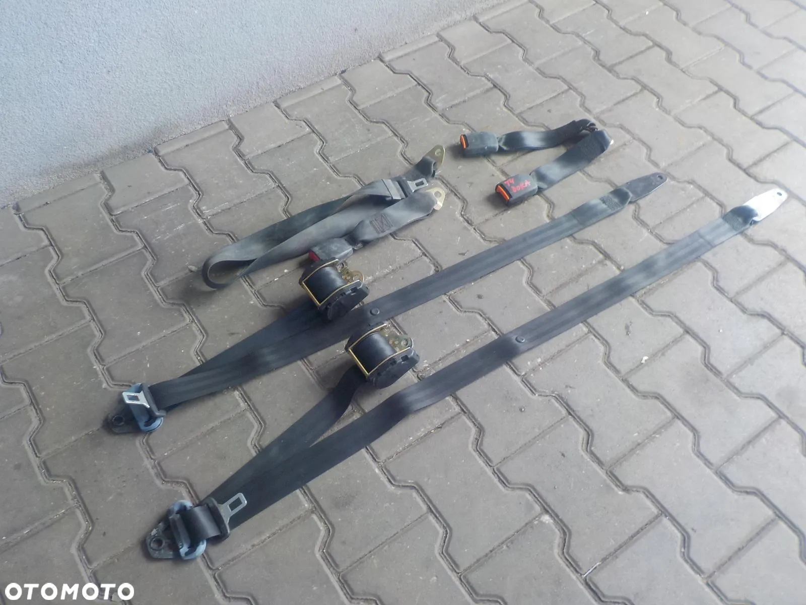 VW T4 DOKA SKRZYNIOWY PASY TYŁ TYLNE KOMPLET - 3