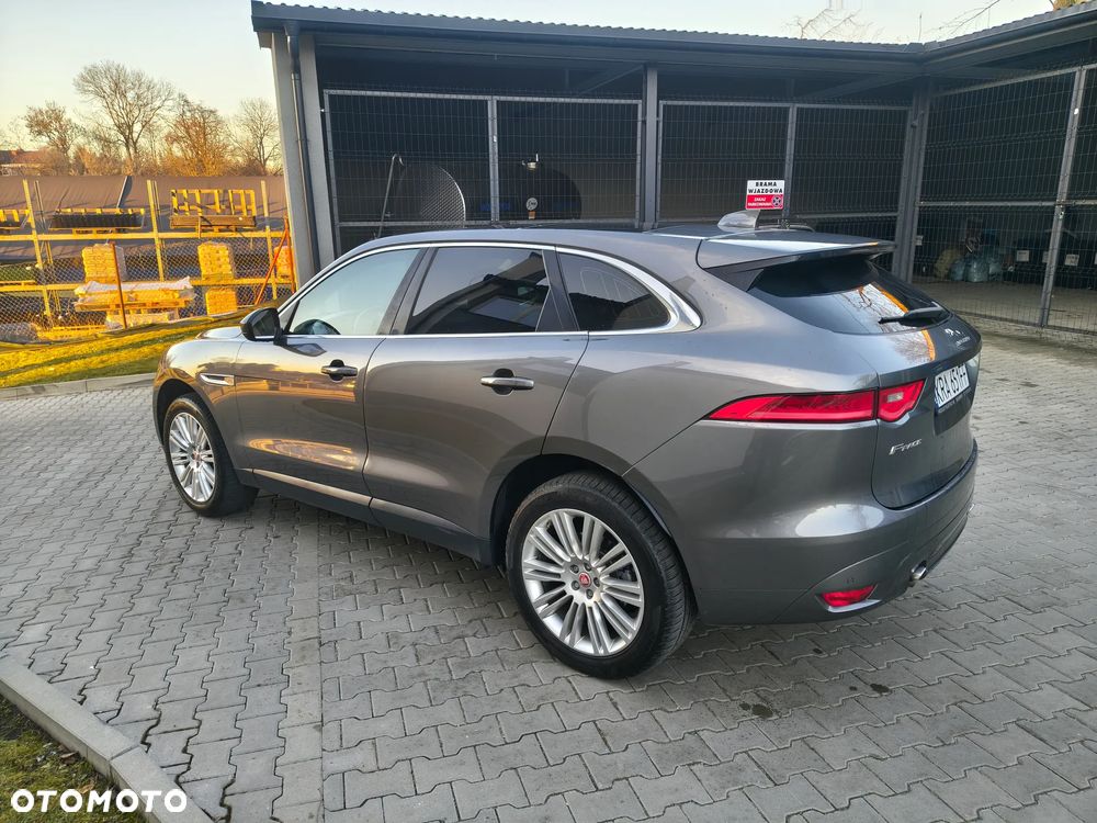Jaguar F-Pace 2.0 i4D AWD Prestige - 12