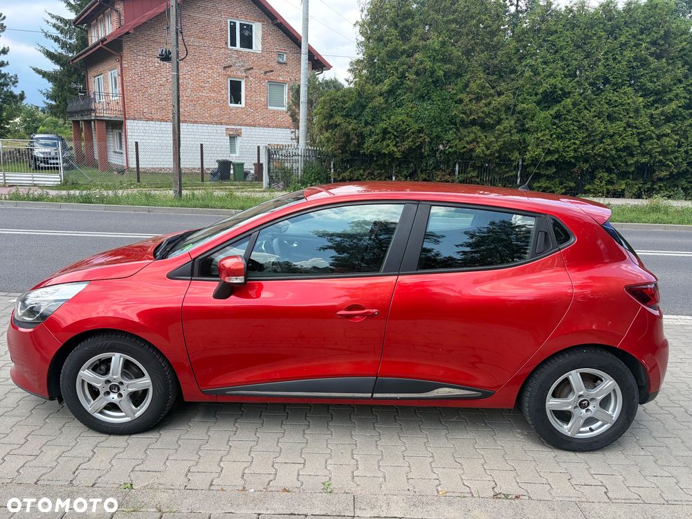 Renault Clio 1.2 16V 75 Life - 7