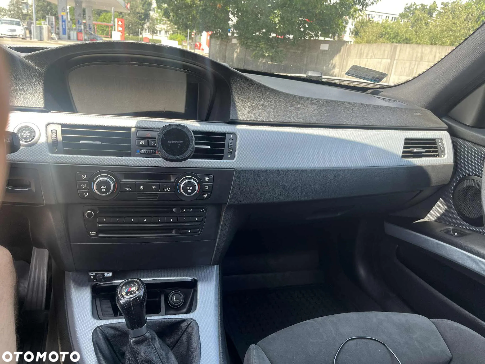 BMW Seria 3 325d - 16