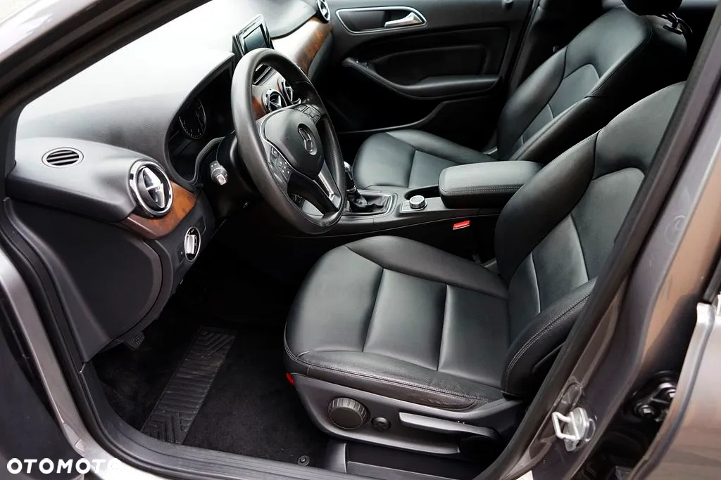 Mercedes-Benz Klasa B 180 CDI (BlueEFFICIENCY) - 19