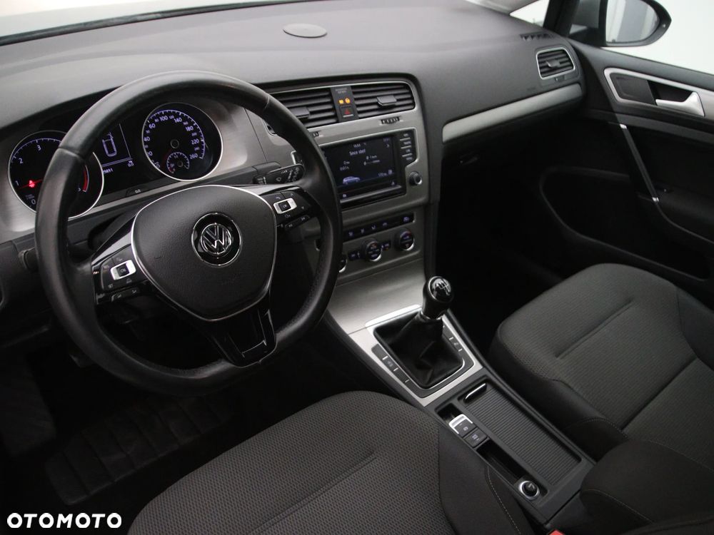 Volkswagen Golf 1.6 TDI BMT Comfortline - 16