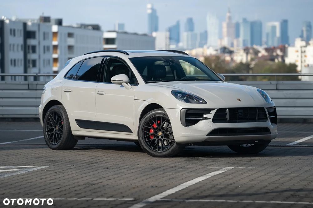 Porsche Macan GTS - 2