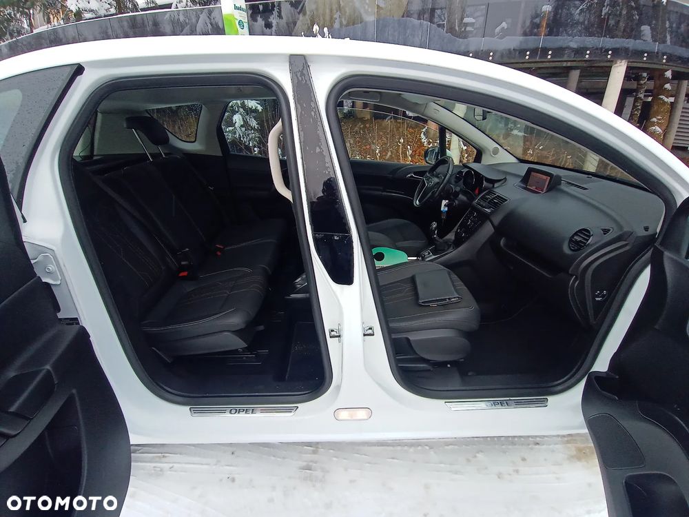 Opel Meriva 1.4 Innovation - 21