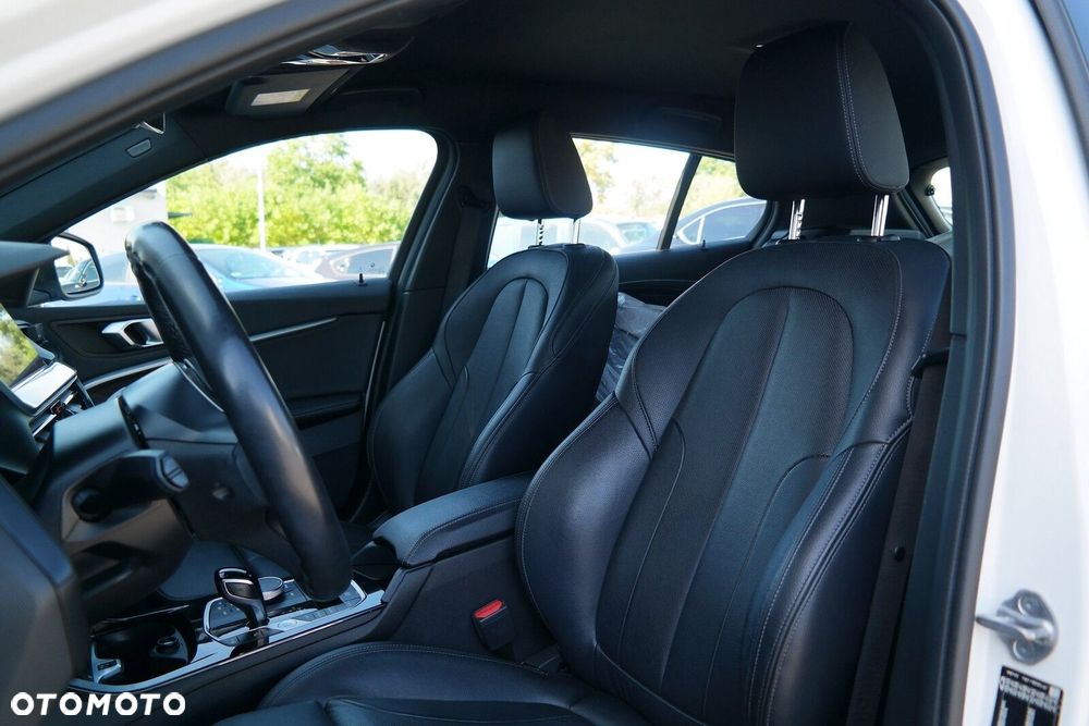 BMW Seria 1 - 11