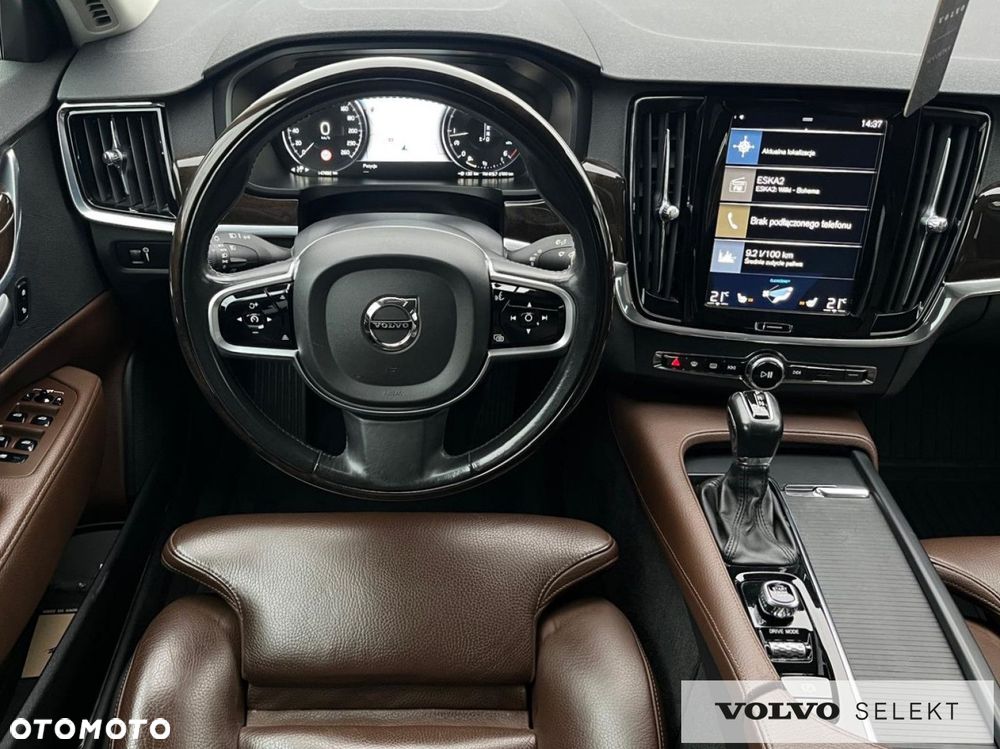 Volvo S90 - 11