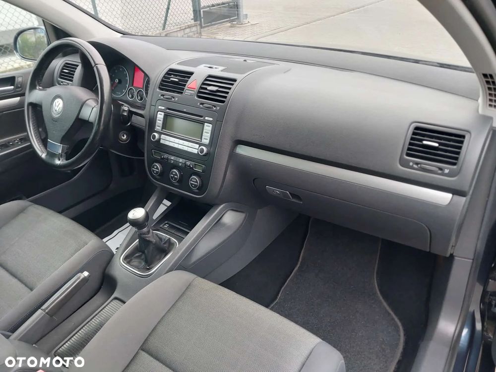 Volkswagen Golf 1.6 Tour - 15