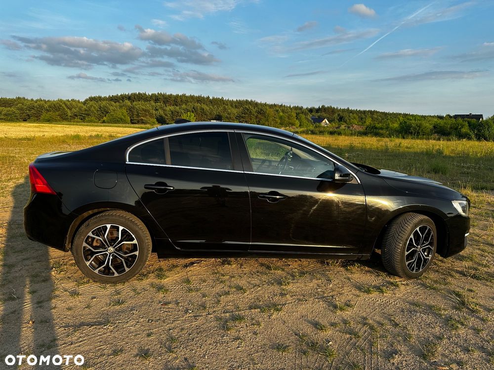 Volvo S60 D2 Drive-E Momentum - 8