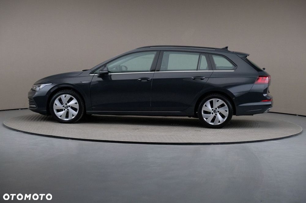 Volkswagen Golf Variant - 4