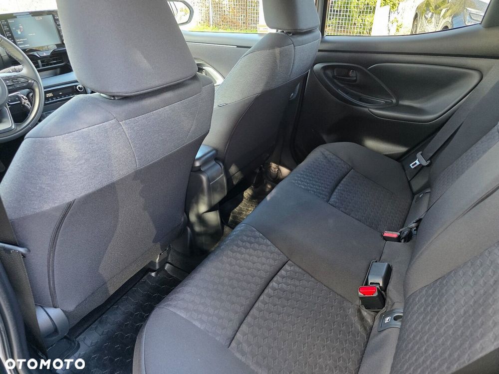 Toyota Yaris Hybrid 1.5 Comfort - 33