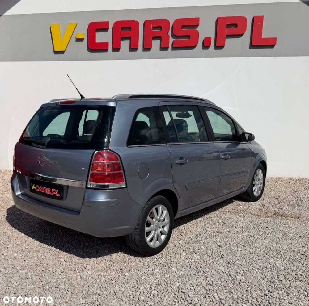Opel Zafira - 14