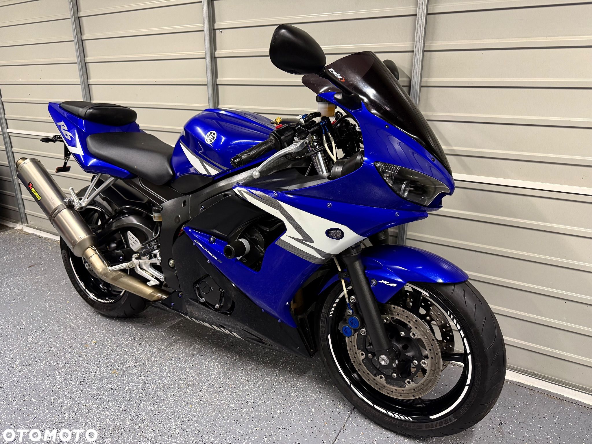 Yamaha R6 - 1