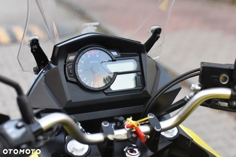 Suzuki DL - 30