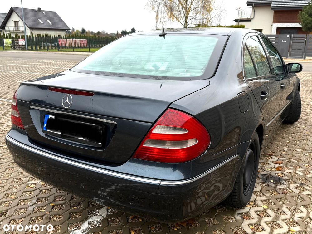 Mercedes-Benz Klasa E 220 CDI Elegance - 5
