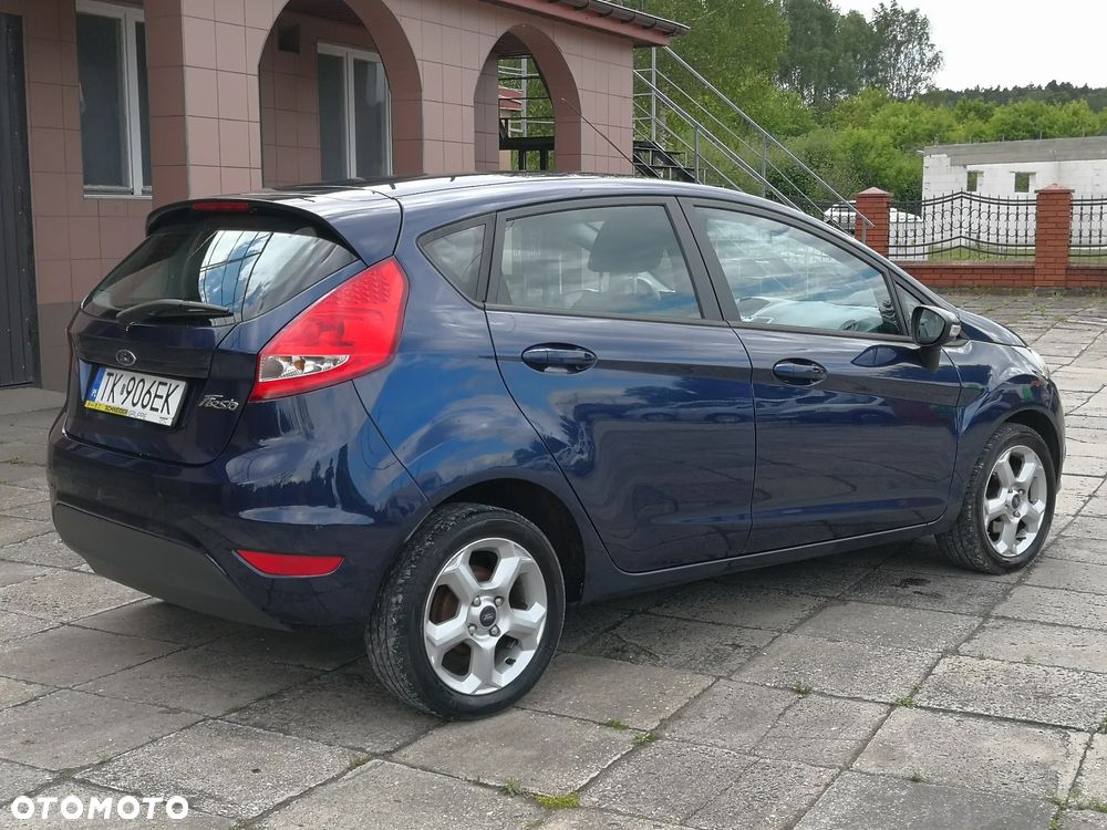 Ford Fiesta 1.25 Trend - 12