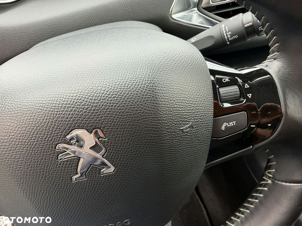 Peugeot 308 - 12