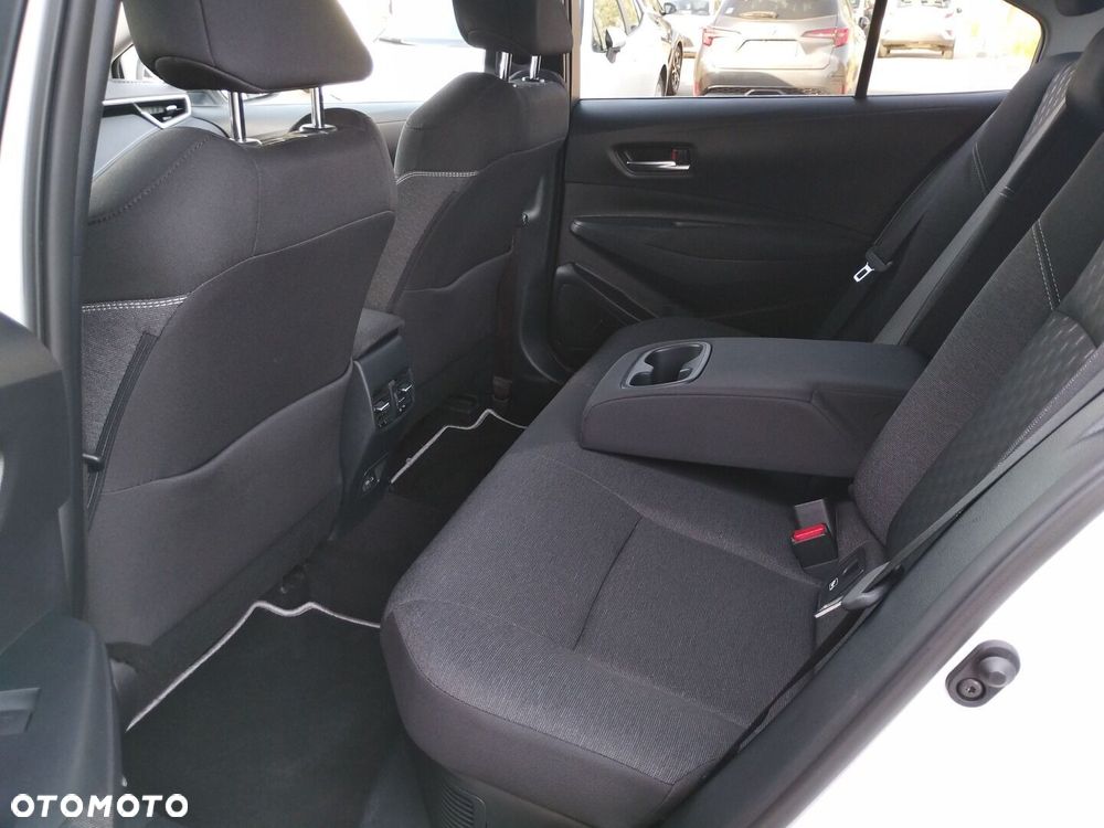 Toyota Corolla 1.8 Hybrid Style - 14