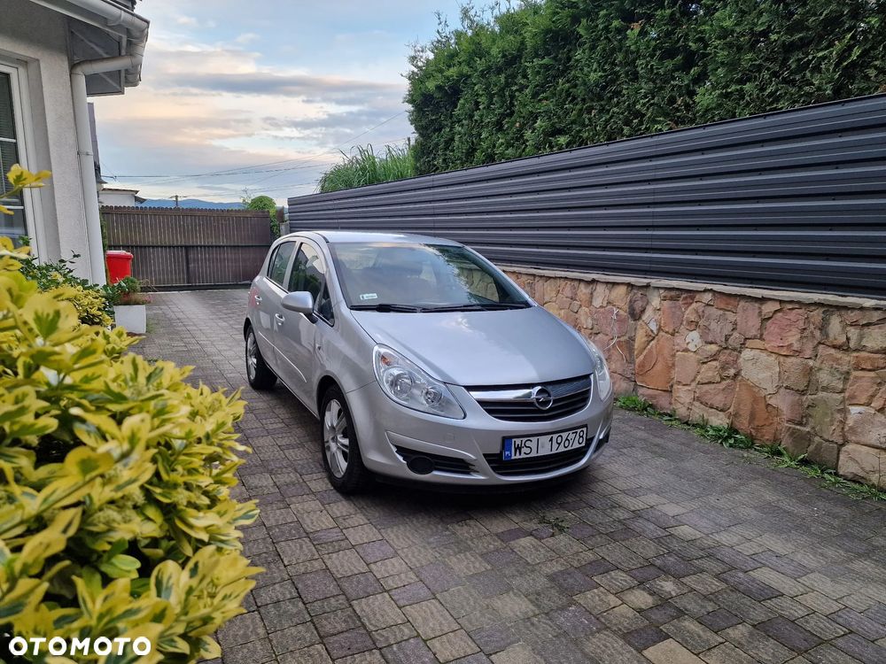 Opel Corsa 1.2 16V Sport - 1