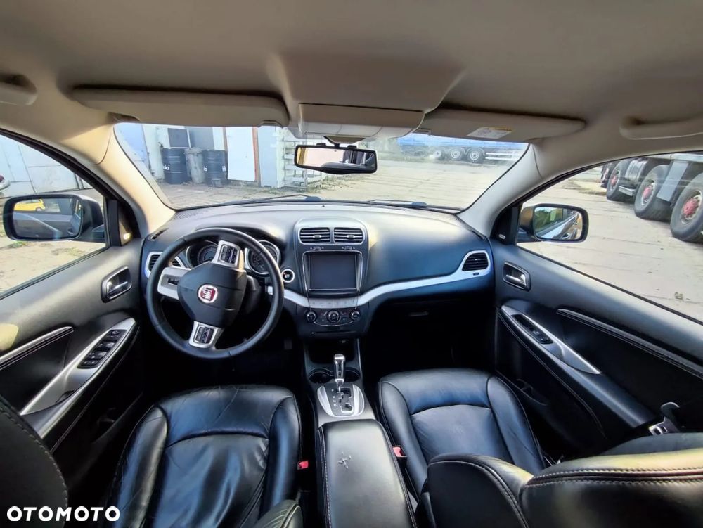 Fiat Freemont 2.0 Multijet Black Code AWD - 8