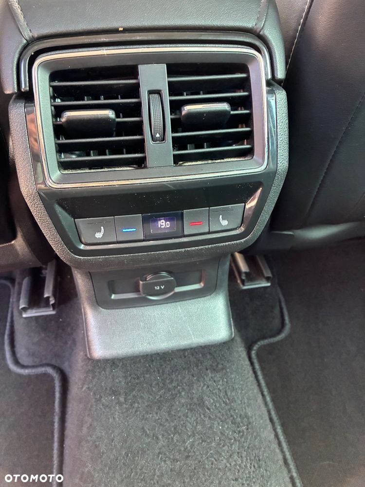 Skoda Kodiaq 2.0 TSI 4x4 L&K DSG - 25
