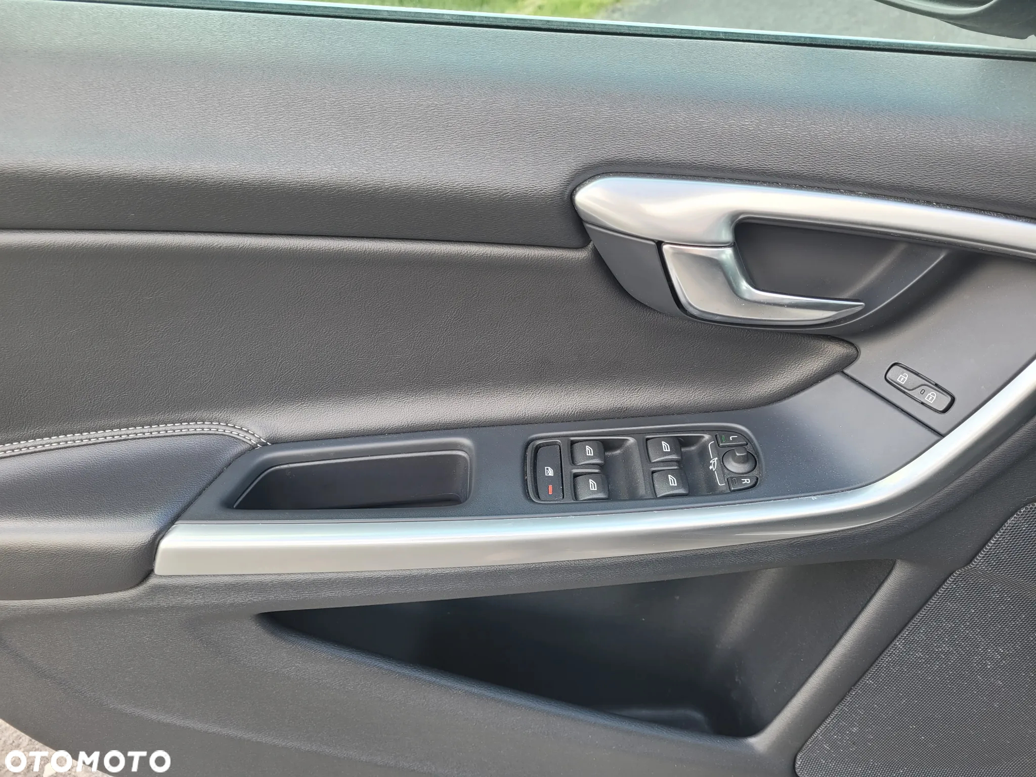 Volvo S60 - 11