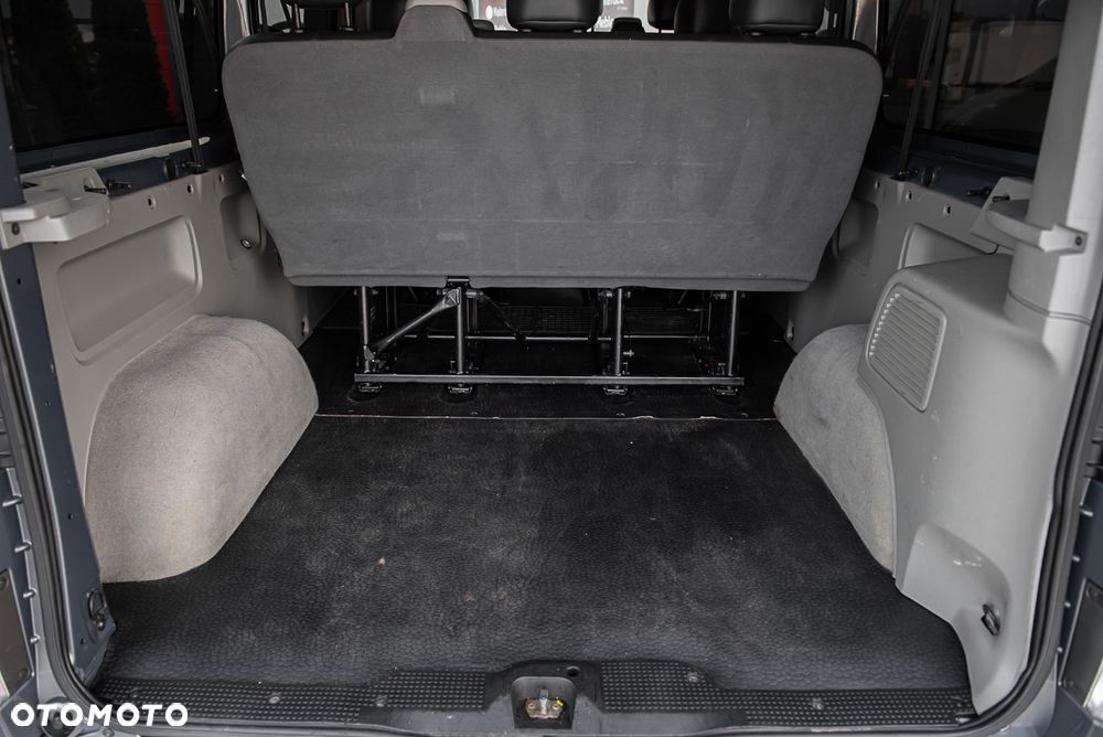 Renault Trafic - 16