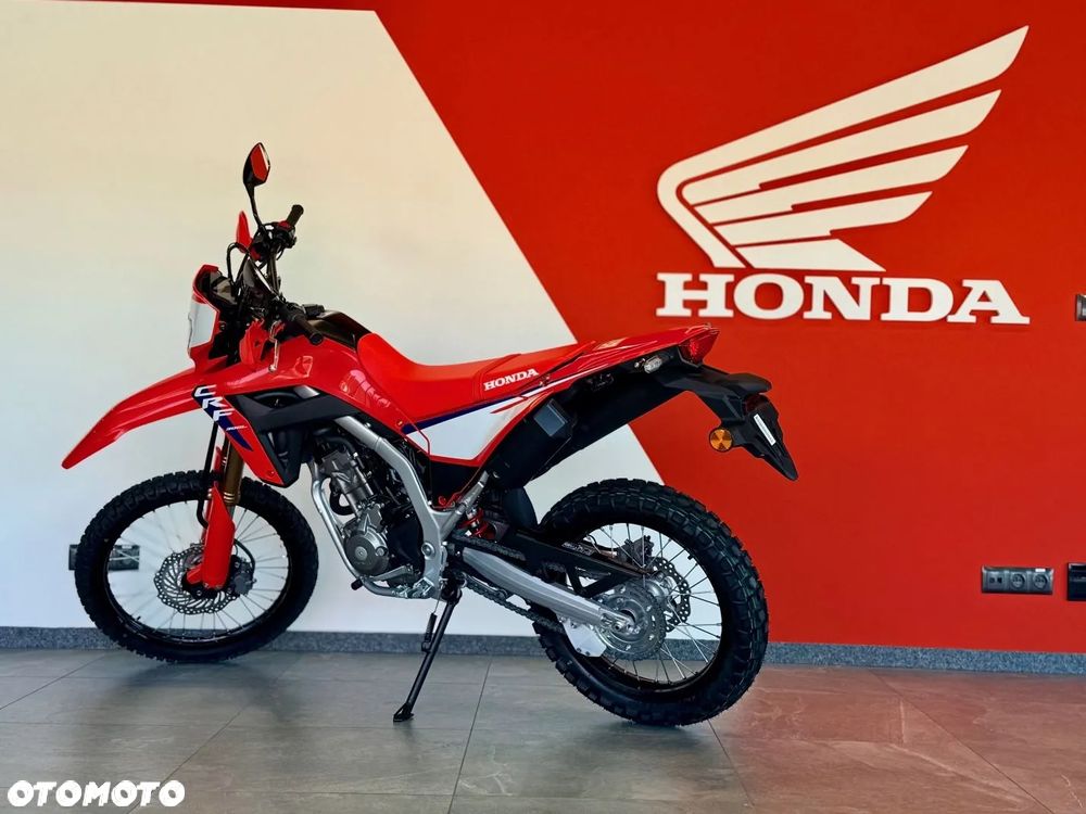 Honda CRF - 8