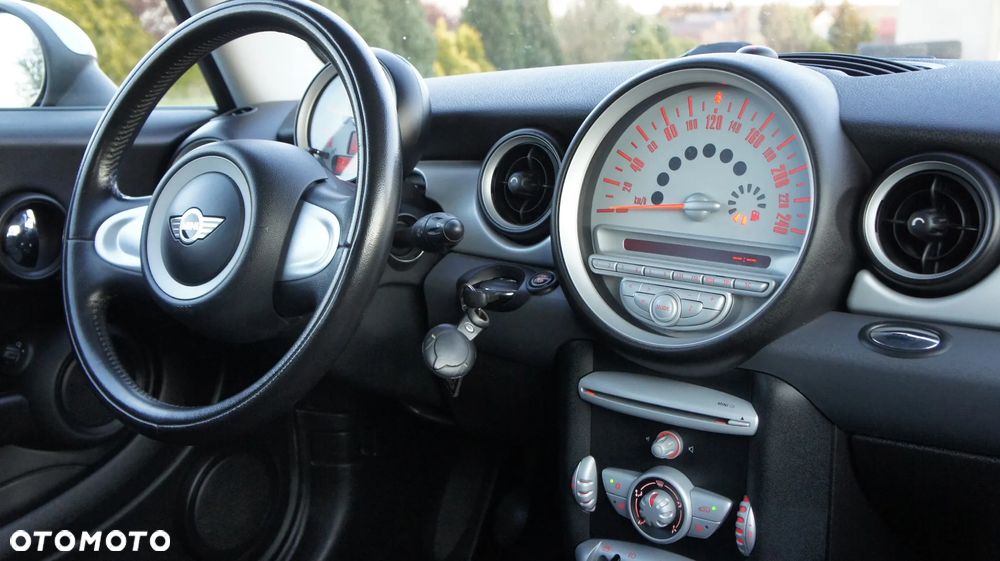 MINI Clubman - 21