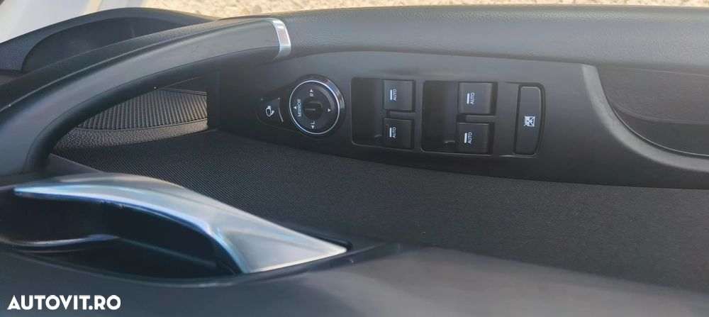 Hyundai i40 i40cw 1.7 CRDi blue Style - 11