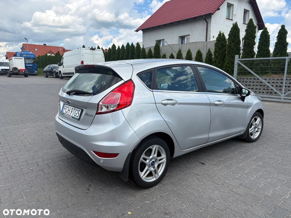Ford Fiesta - 4