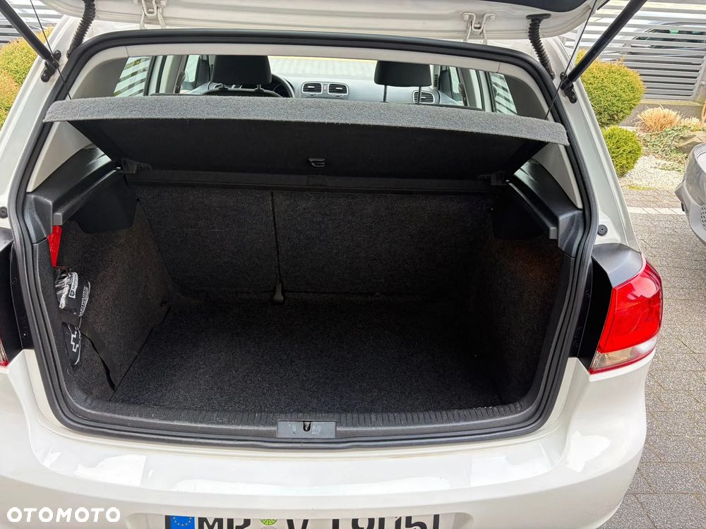 Volkswagen Golf 1.2 TSI Comfortline - 14