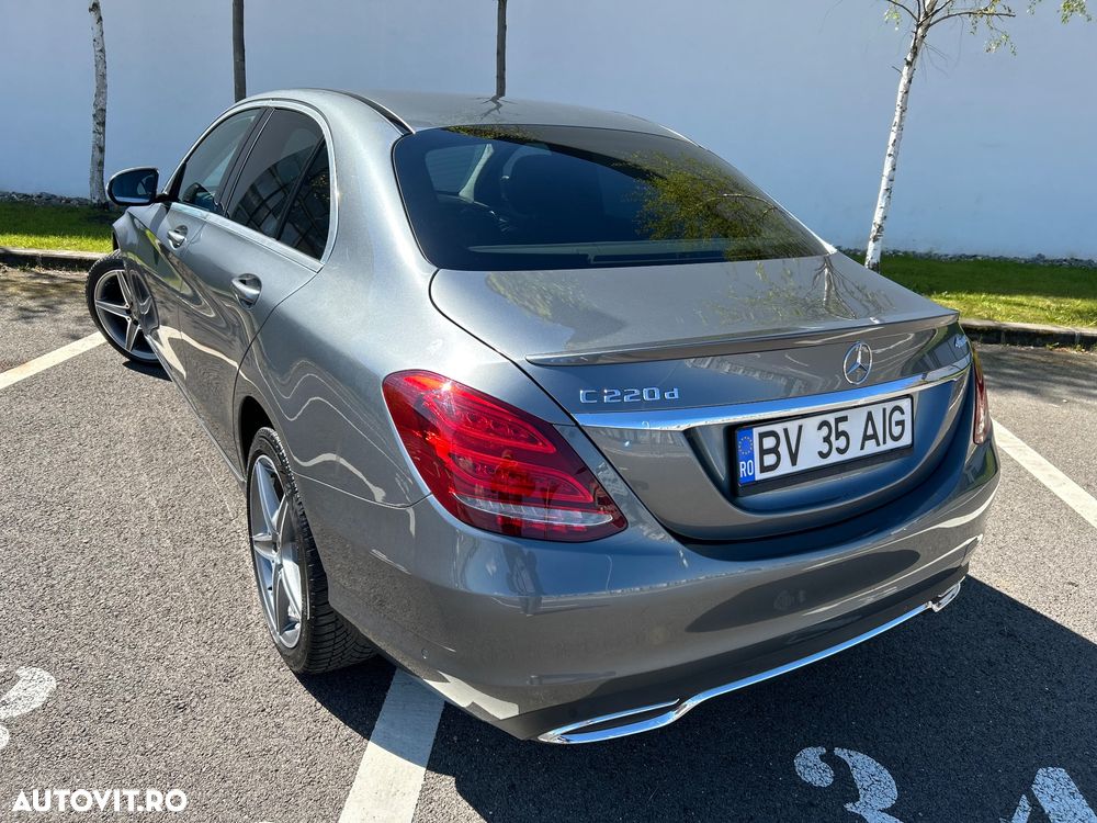 Mercedes-Benz C - 9
