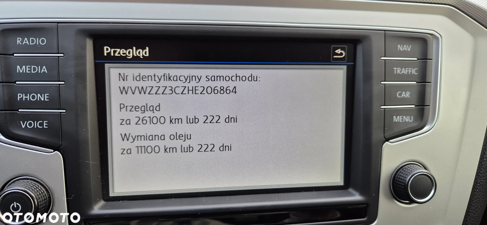 Volkswagen Passat 2.0 TDI BMT Comfortline - 24