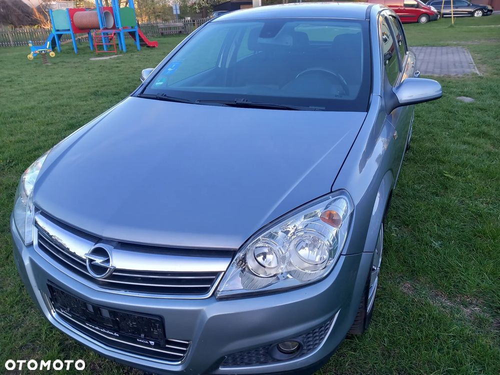 Opel Astra 1.6 Edition Sport - 18