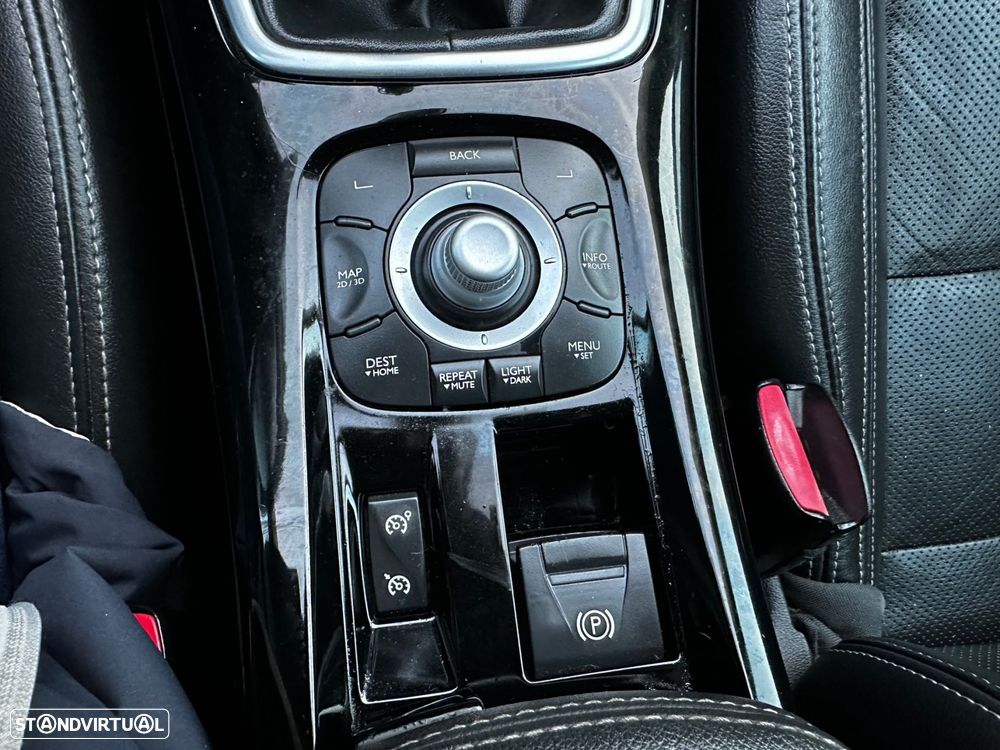 Renault Laguna Break 2.0 dCi Initiale Aut - 29